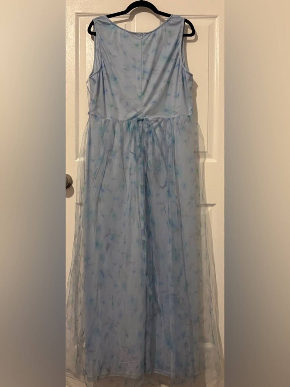 EUC SHEIN Sleeveless Light Blue V-Neck Floral Tulle Maxi Dress - Picture 3 of 6